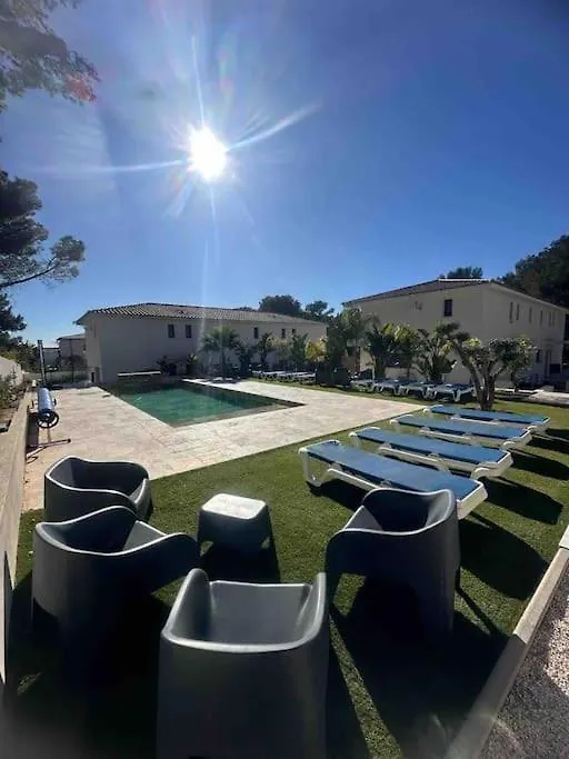 Villa Marie-Jeanne Sanary-sur-Mer 0*,