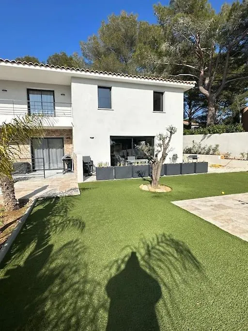 Villa Marie-Jeanne Sanary-sur-Mer 0*,  France